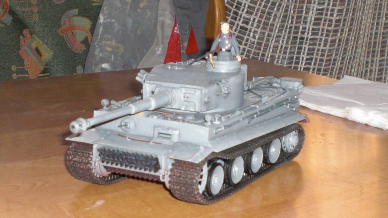 Panzer Tiger 1 alleine
